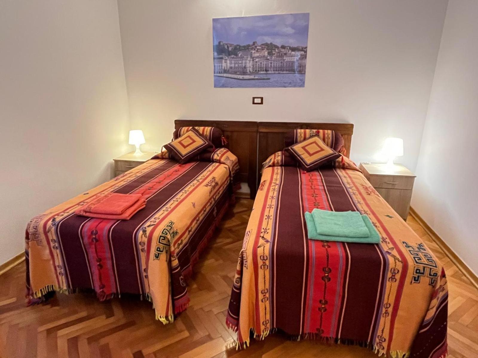 Casa Vacanze Desiderio Триест Екстериор снимка